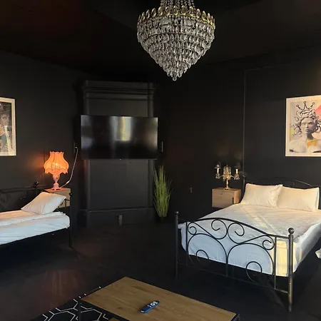 Apartments24 Black 1903 Appartement
