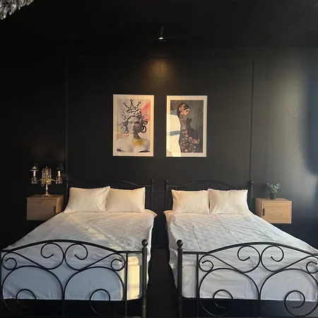 Appartement Apartments24 Black 1903 *